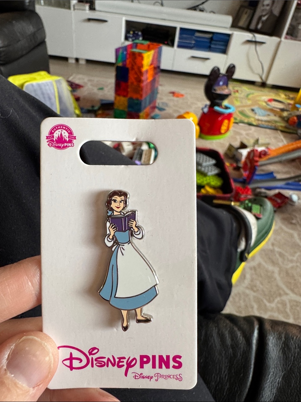 Disney beauty and the beast Belle open edition pin NWT